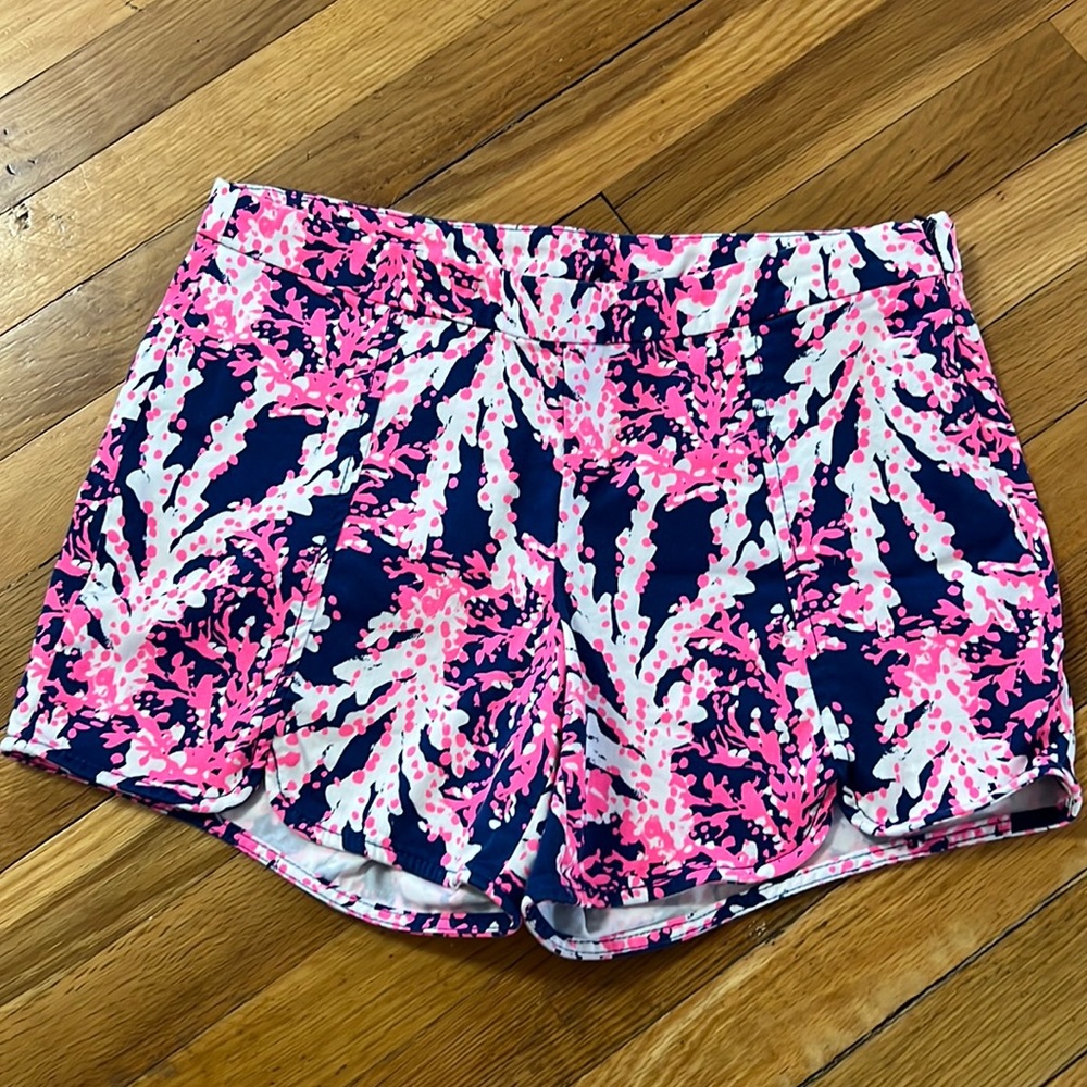 Lily Pulitzer Scallop Detail Short